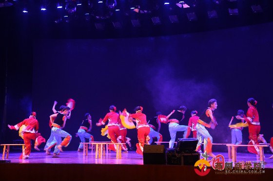 新时代高校艺术教育工作研讨会在西南财经大学举行