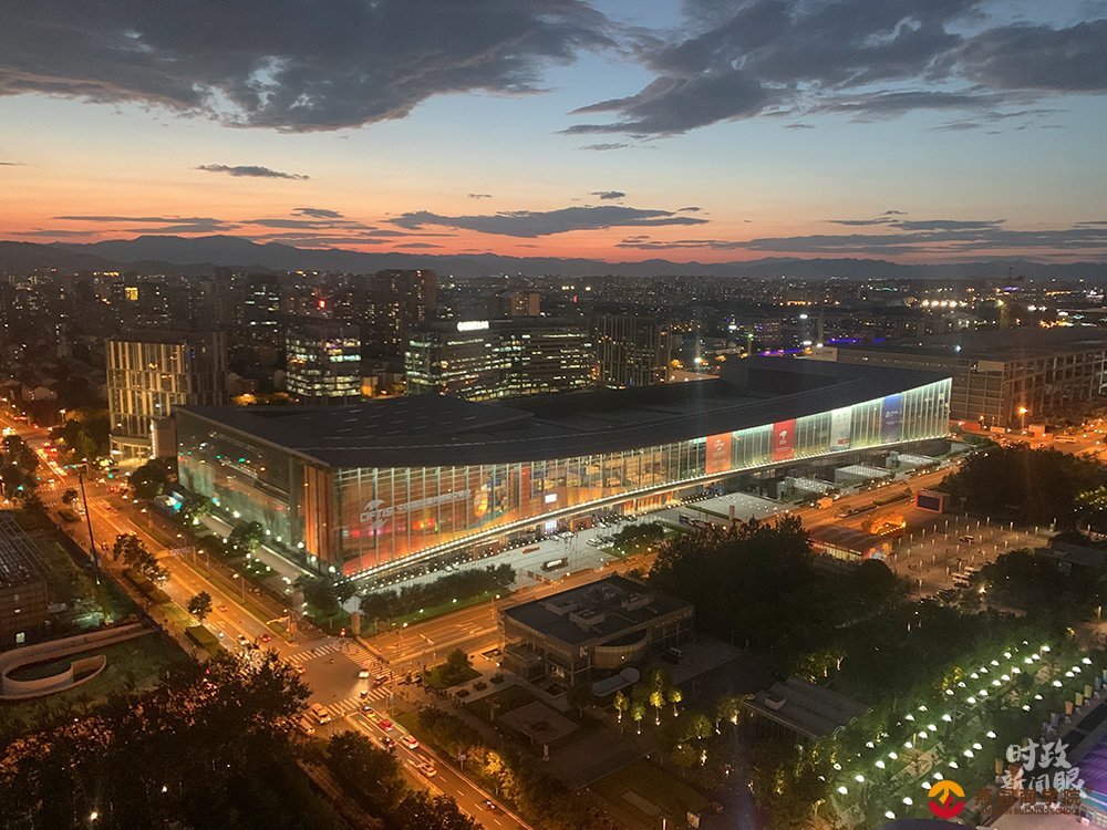 时政新闻眼丨​中国为何要办服贸会，习近平致